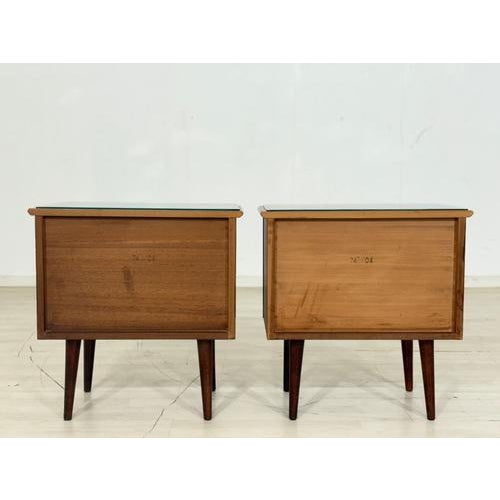 Vintage Nightstands, Set of 2 For Sale - Image 10 of 11
