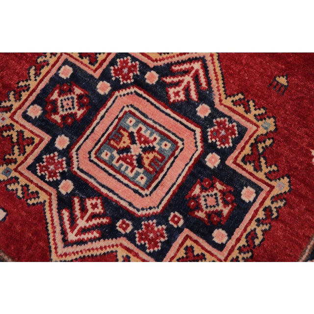 1990s Boho Chic Super Kazak Owen Red/Beige Wool Runner Rug- 2'9'' X 9'8'' For Sale - Image 5 of 10