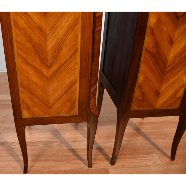 1900s Pair Antique French Louis XV Walnut & Satinwood Marble Top Lingerie Stands For Sale - Image 15 of 18
