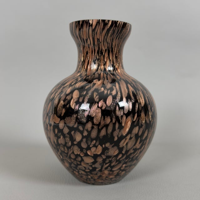 A superb example of murano design, capable of capturing attention and enhancing any space or collection dedicated to the...