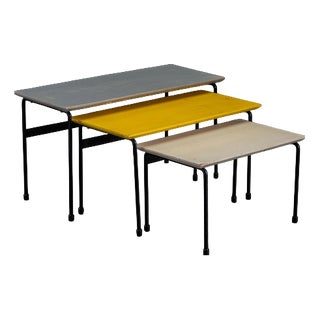 Minimalist Twello Nesting Tables by Martin Visser, 1950s, Set of 3 For Sale