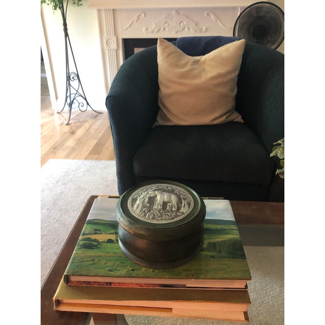 Late 20th Century Round Green Wood Box With Elephant Tin Accent For Sale - Image 5 of 10