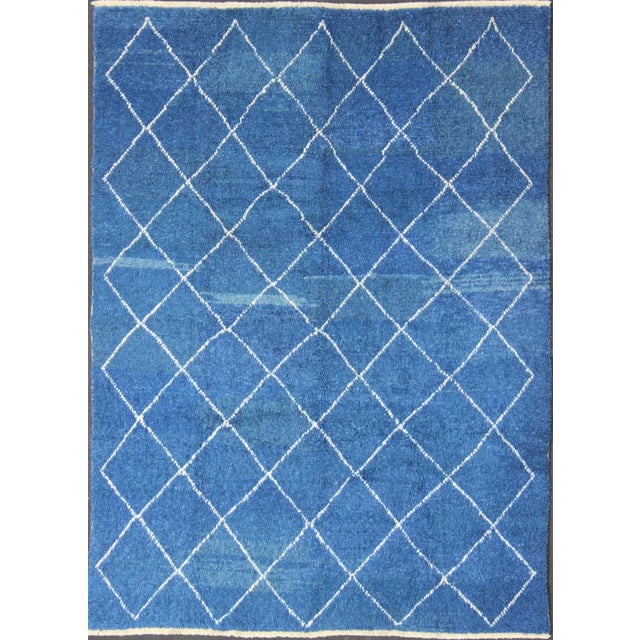 Modern Moroccan Rug With All-Over Lattice Design by Keivan Woven Arts For Sale - Image 13 of 13