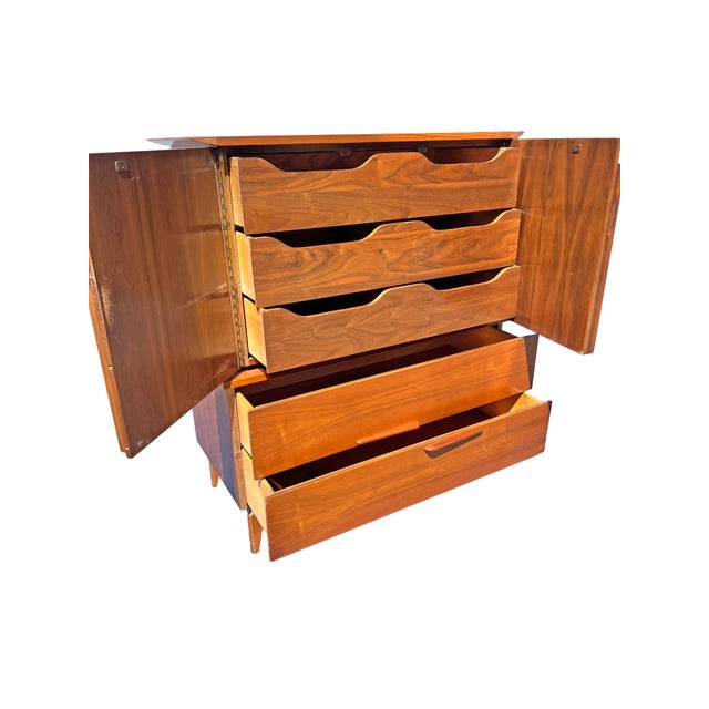 Brown Mid Century Modern Vintage Tall Dresser High Boy Floating Design Parvin Style For Sale - Image 8 of 12