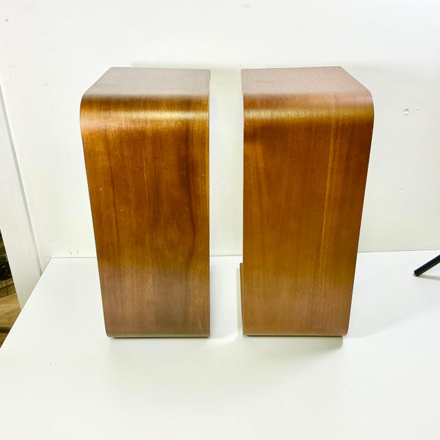Chestnut 1980s Vintage Italian Style Postmodern Contemporary Teak Bentwood Drinks Table - A Pair For Sale - Image 8 of 13