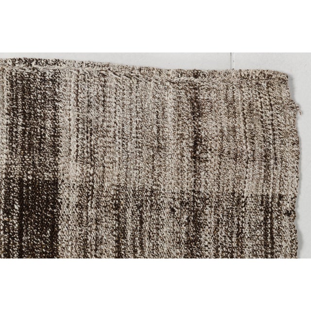 Vintage Anatolian Oushak Kilim Rug For Sale - Image 4 of 10