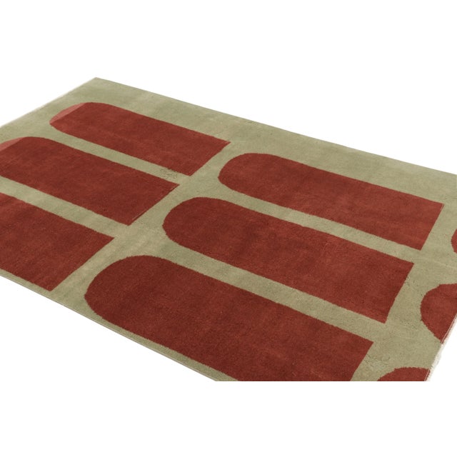 1950s Vintage Turkish Rug, Beige With Warm Red Architectural Patterns - Rug & Kilim For Sale - Image 5 of 7