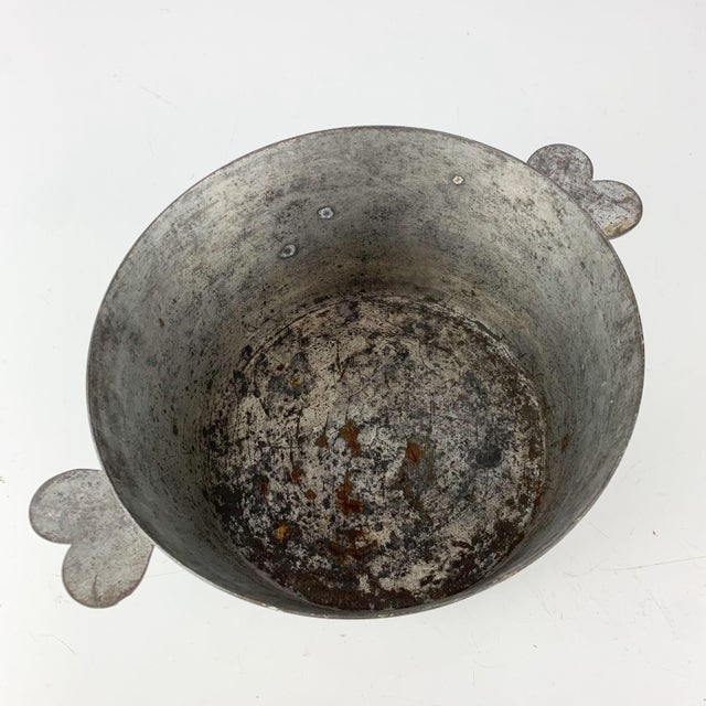 Gray Vintage French Cordon Bleu Metal Charlotte Pot #18 Heart Handle Rustic Kitchen For Sale - Image 8 of 8