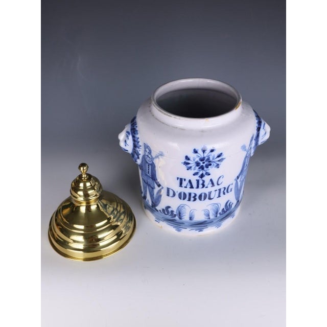 Large Dutch Delft Style Tobacco Jar Tabac Dobourg with Brass Lid, 1880 For Sale - Image 4 of 16