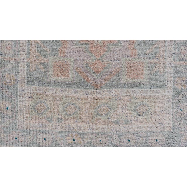 Mid 20th Century Vintage Turkish Oushak Rug in All-Over Sub-Geometric Medallion Design 1'10 X 3'6 For Sale - Image 5 of 8