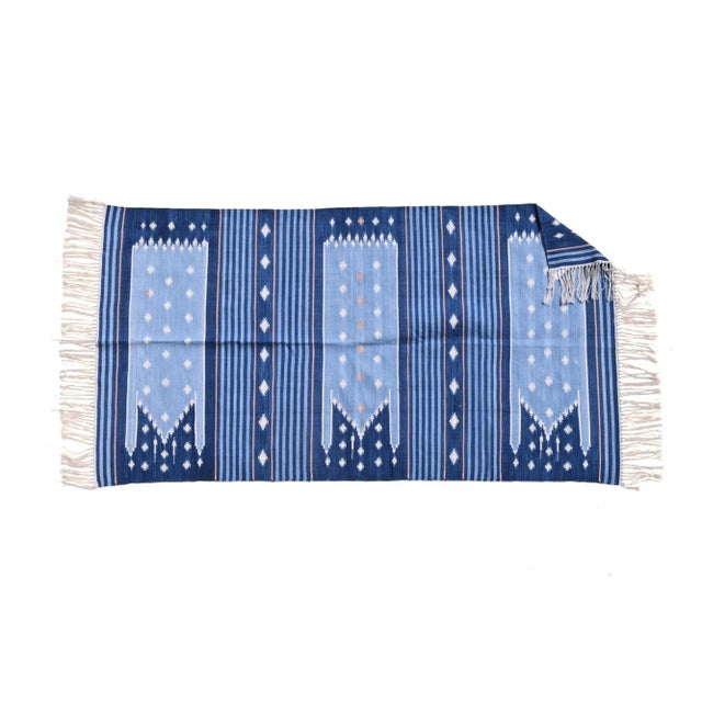 Looking for a custom size or color? For more information on customization capabilities, please reach out to...