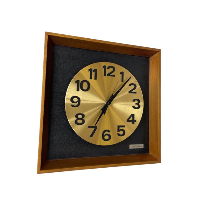 Mid-Century Modern Vintage Mid-Century Modern Seth Thomas Wall Clock "Candid" Model E326-004 in Likely Walnut Shadow Box With Brass Toned Dial For Sale - Image 3 of 10