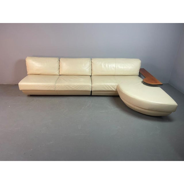 Mid-Century Italian Cream Leather Landscape Sofa with Chaise Longue and Integrated Table from Frighetto, Italy, 1980s, Set of 2 For Sale - Image 12 of 18