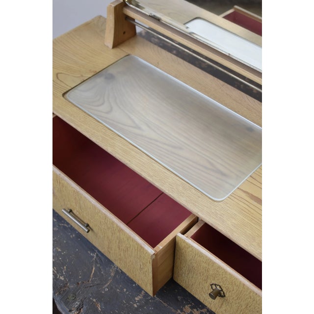 Vintage Japanese Kyodai Tri-Fold Mirror Tansu Vanity/Chest, Circa 1950s For Sale - Image 4 of 18