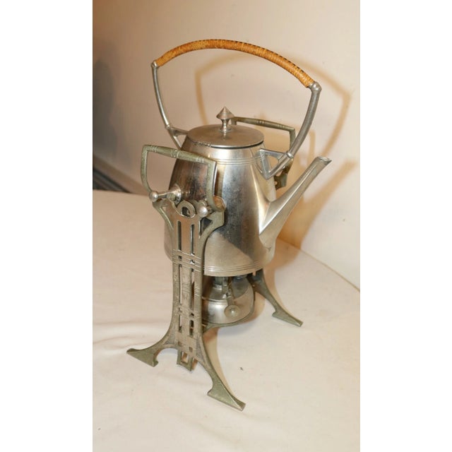 1920s Antique Art Deco Wicker Wrapped Nickel Plate Tea Set Kettle Dispenser Stand Set For Sale - Image 5 of 11