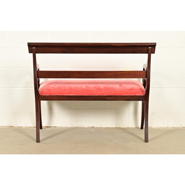 Baker Furniture Style Antique English Regency Flame Mahogany Bench or Settee For Sale - Image 12 of 13