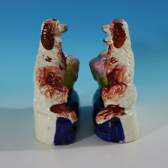 Ceramic Pair Staffordshire Spaniel and Pups in Wash Baskets For Sale - Image 7 of 13