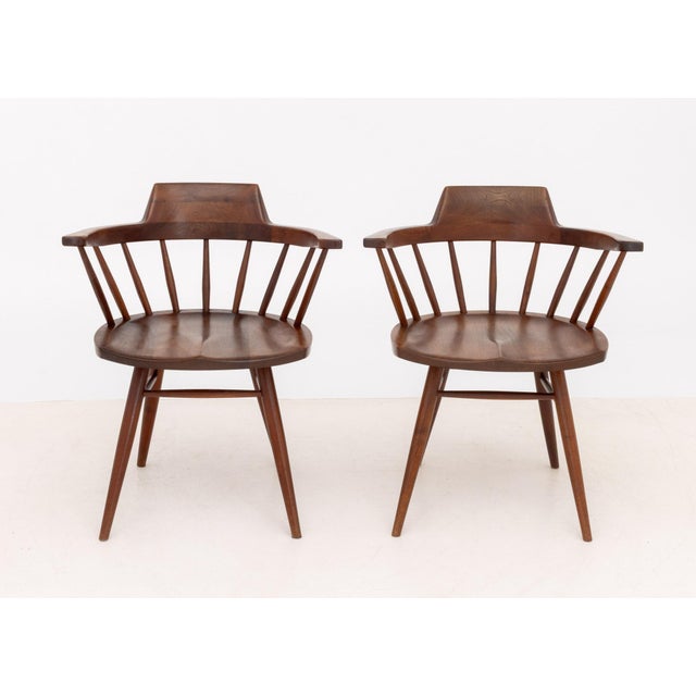 George Nakashima Walnut Captain's Armchairs, Pair For Sale In New York - Image 6 of 10