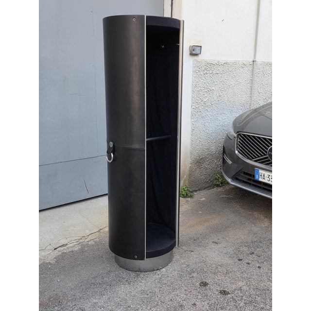 Rotating Totem Coat Stand in Black Leather by Guido Faleschini for I4 Mariani, 1970 For Sale - Image 11 of 14