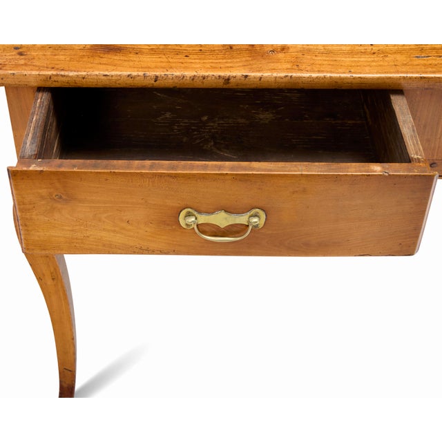 Wood 18th-Century French Provincial Louis XV Fruitwood Bureau Plat Writing Table, Circa 1760 For Sale - Image 7 of 11