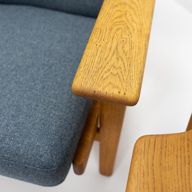 Pair of GE2 90 Armchairs by Wegner for Getama For Sale - Image 9 of 15