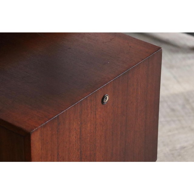 Brown T95 Desk by Osvaldo Borsani for Tecno, Italy, 1956 For Sale - Image 8 of 14