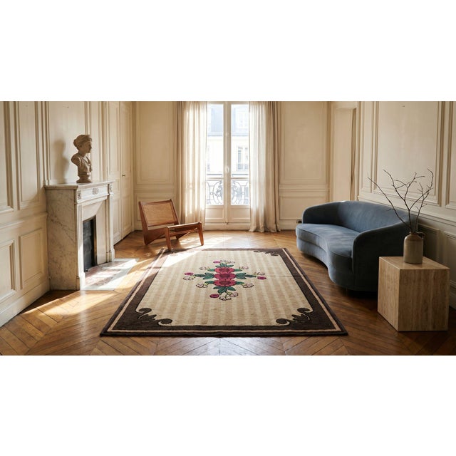 1940s 1940s Beige Floral Folk Art Antique American Hooked Rug 2' 10" X 5' 10" Handknotted Wool Carpet For Sale - Image 5 of 7