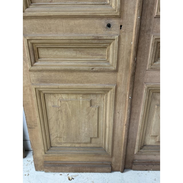 Haussmannian Double Passage Doors in Patinated Oak, 1800s, Set of 2 For Sale - Image 12 of 18