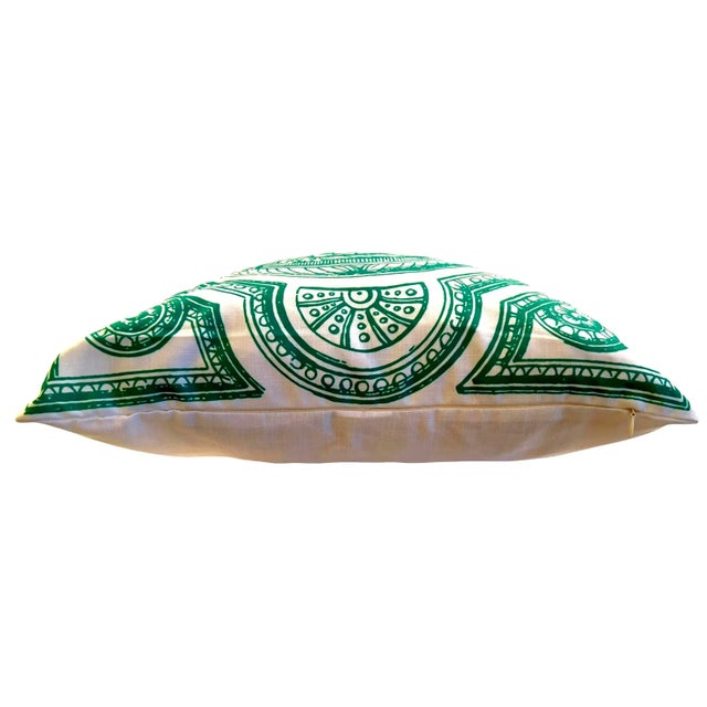 Modern Contemporary Italy Inspired Medallion Filigree Green Pillow Cover For Sale - Image 3 of 6