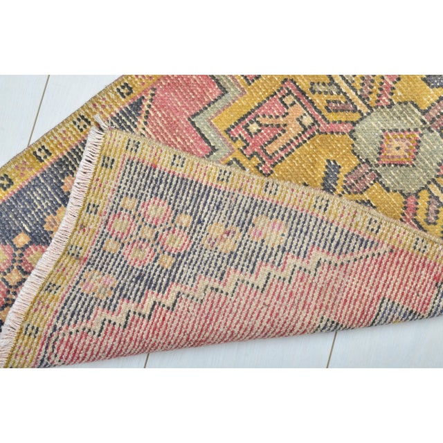 1960s Geometric Vintage Wool Rug For Sale - Image 5 of 5