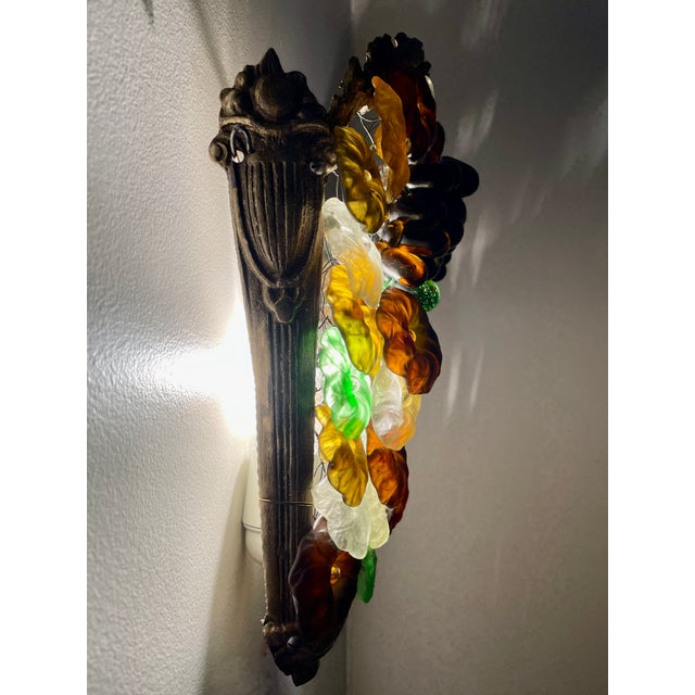 Art Nouveau Murano Glass Grape Cluster Wall Sconce, 1900s For Sale - Image 12 of 15