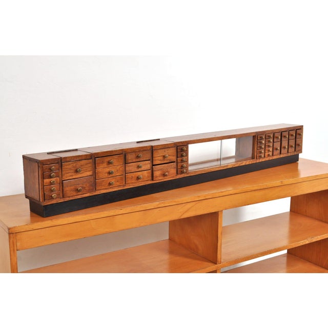 Antique Haberdashery Chest of Drawers in Oak with Display Case, 1910s For Sale - Image 17 of 17