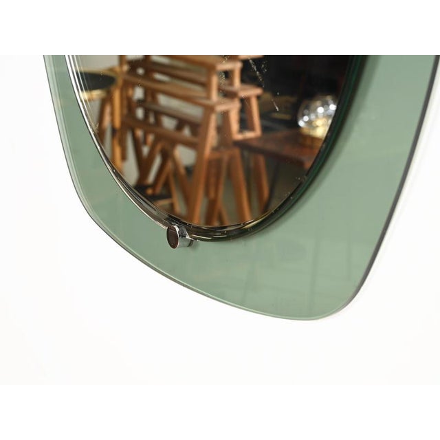 1960s Oval Sage Green Beveled Mirror from Cristal Art, Italy, 1960s For Sale - Image 5 of 17