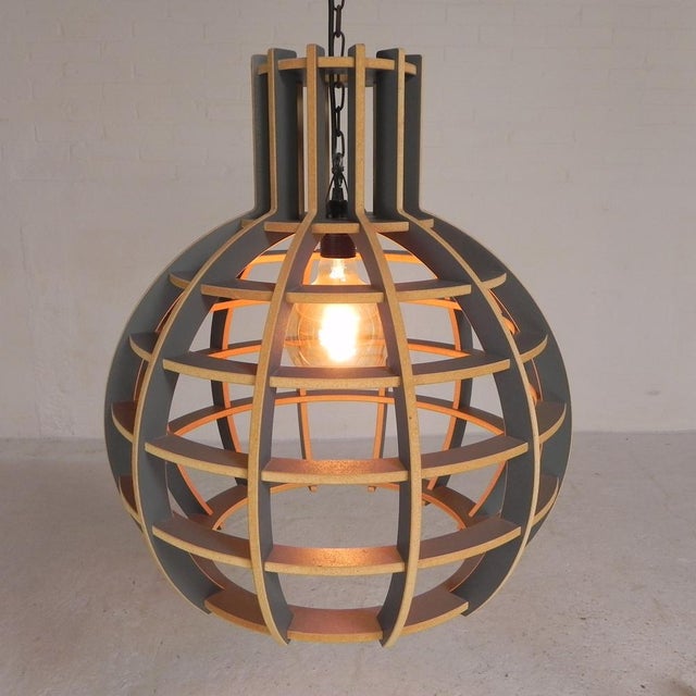 Globe Model Pendant Lamp from Lingehof, 2000s For Sale - Image 6 of 11
