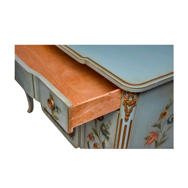 1950s Italian / Venetian Hand Painted Commode or Chest W/ Pastoral Landscape For Sale In Atlanta - Image 6 of 8