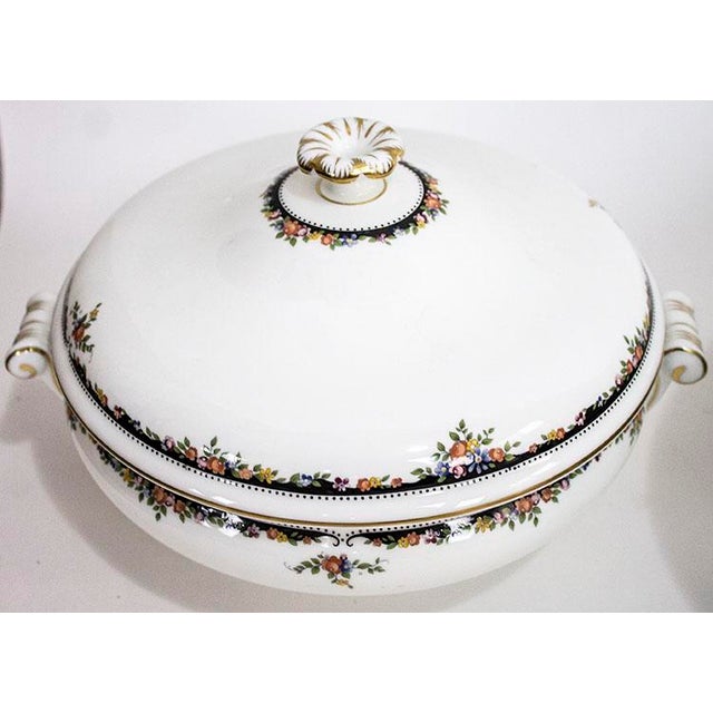 77 Pc. Set Wedgwood China Osborne Pattern - Service for 12