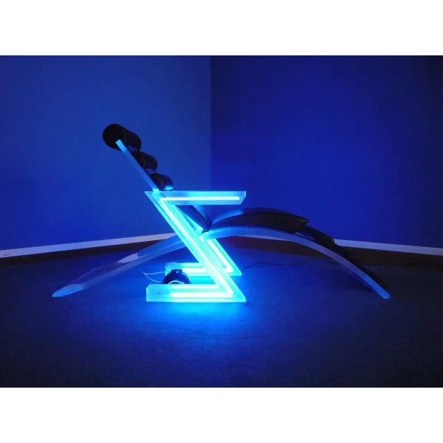 Italian Space Age Acrylic Glass Lounge Chair, 1960s For Sale - Image 13 of 18