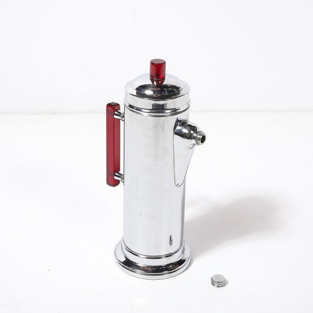 1930s Art Deco Chrome & Red Bakelite Cocktail Shaker For Sale - Image 10 of 12