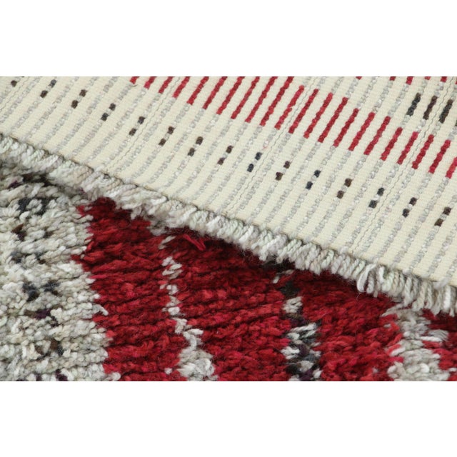 Textile Vintage Swedish Rya Rug With Ivory, Black and Red Geometric Pattern - Rug & Kilim For Sale - Image 7 of 7