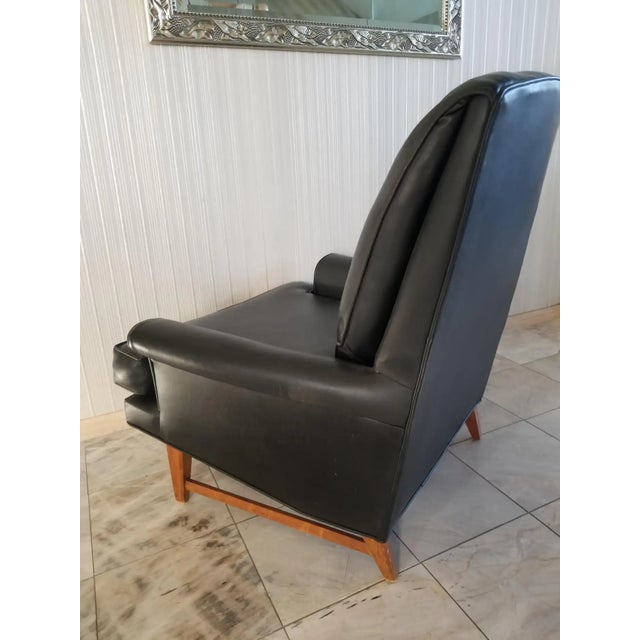 1950s Classic 1950s Heritage Black Lounge Chair Faux Leather Mahogany For Sale - Image 5 of 15