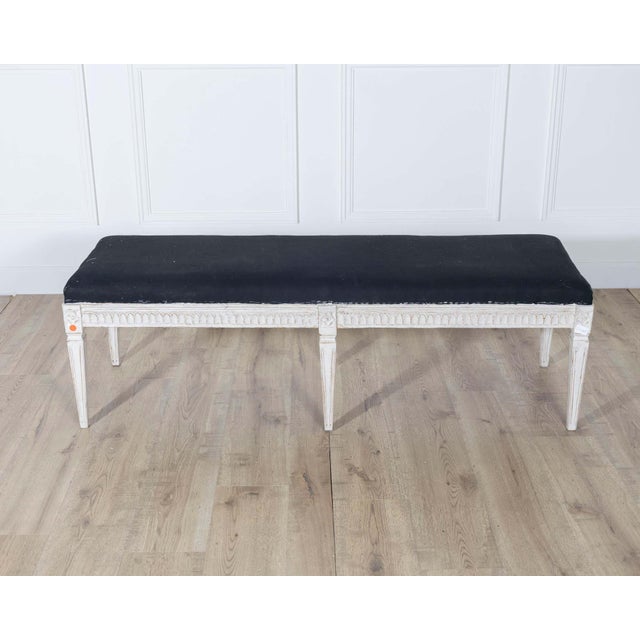 Swedish Neoclassical Painted Bench, circa 1880 For Sale In Atlanta - Image 6 of 7