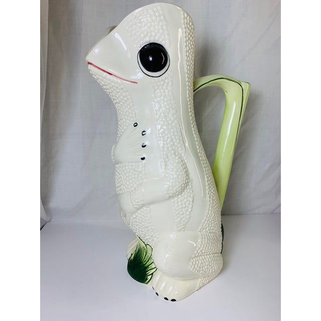 Mottahedeh Vintage Mottahedeh Fine Porcelain Hobnail Frog Pitcher For Sale - Image 4 of 9