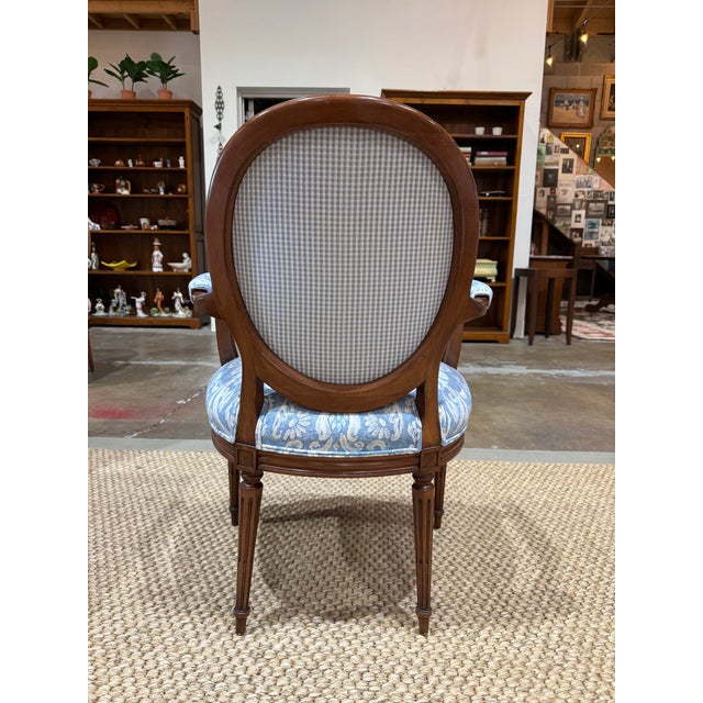 Pair of Louis XVI Style Fauteuils Carved Walnut Arm Chairs Blue White Damask Floral For Sale In San Francisco - Image 6 of 8