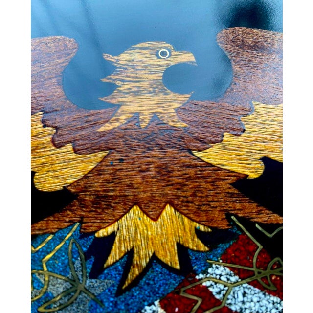 American Vintage Couroc of Monterey Patriotic Eagle & Shield Inlaid Serving Tray For Sale - Image 3 of 9