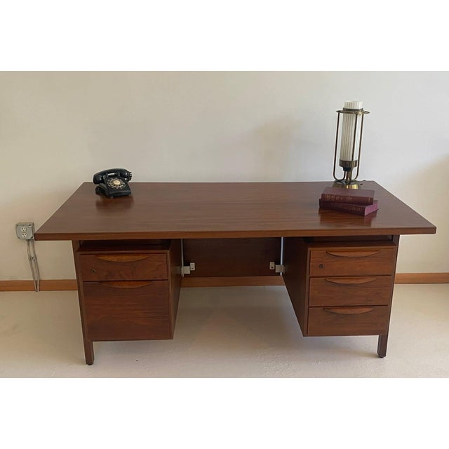 Jens Risom Mid Century Walnut Wood Executive Desk 1960s For Sale - Image 9 of 12