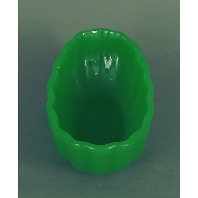 Art Deco 1920s Steuben Bowl, Jade Green With Scalloped Edge For Sale - Image 3 of 5