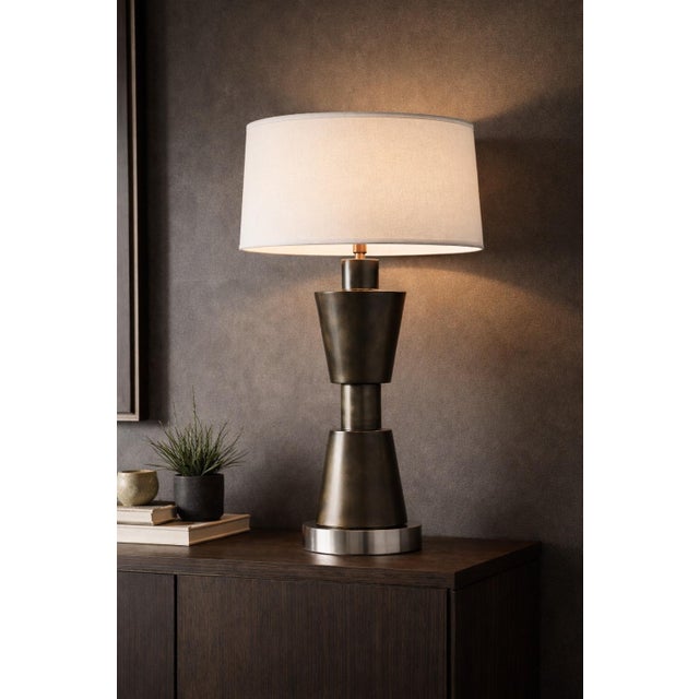 Bronze Late 20th Century Large Architectural Brutalist Table Lamp in Aged Bronze Finish – 36″ Sculptural Statement Lamp For Sale - Image 8 of 11