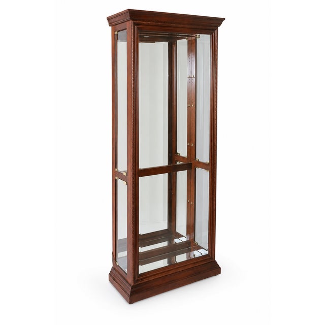 Traditional 1980s Pulaski Lighted Glass Curio Cabinet With Mirrored Back For Sale - Image 3 of 10
