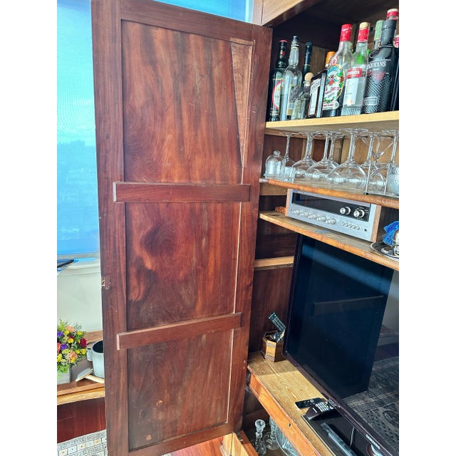 French 1850s Louis Philippe Armoire For Sale - Image 10 of 12