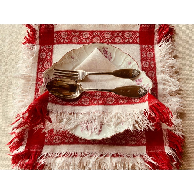 Textile Set of Eight 19th Century French Hand-Woven Linen Napkins With Fringe For Sale - Image 7 of 10